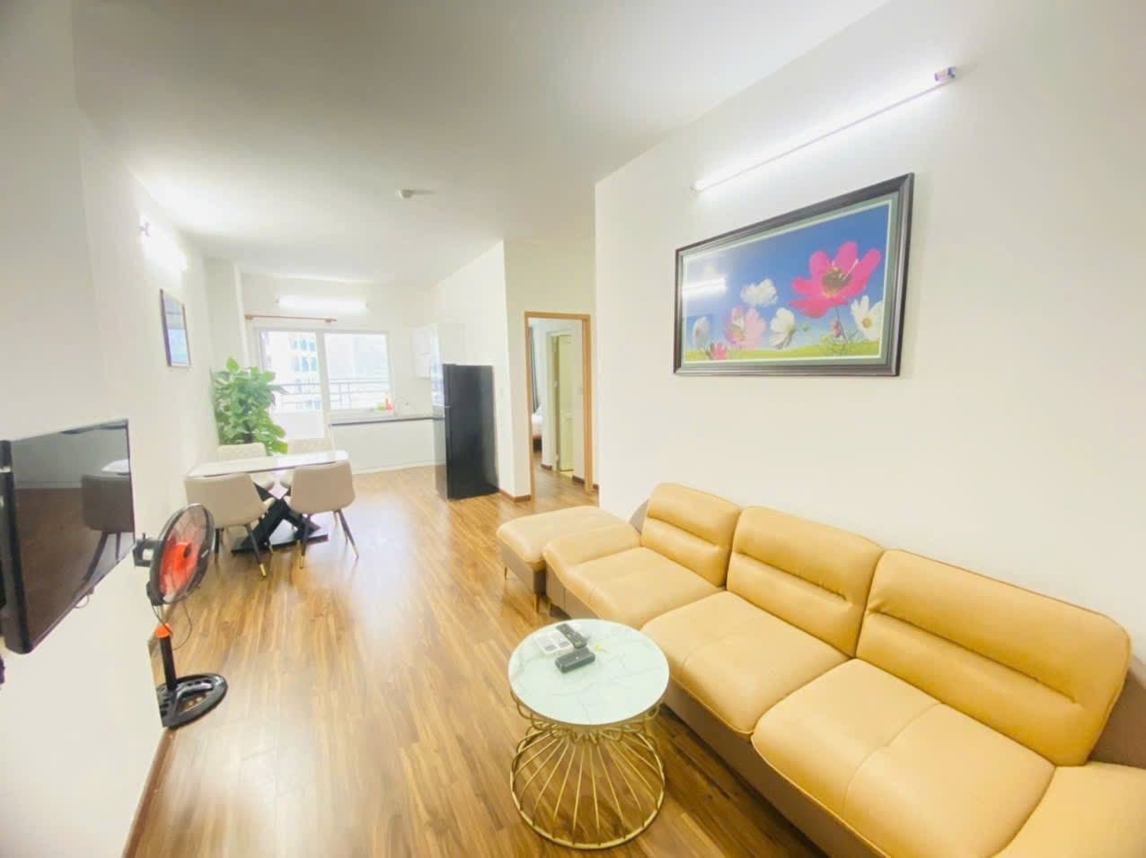 2 BR Apt