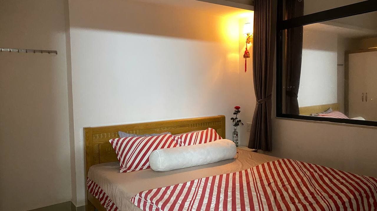 3 BR Apt — 5