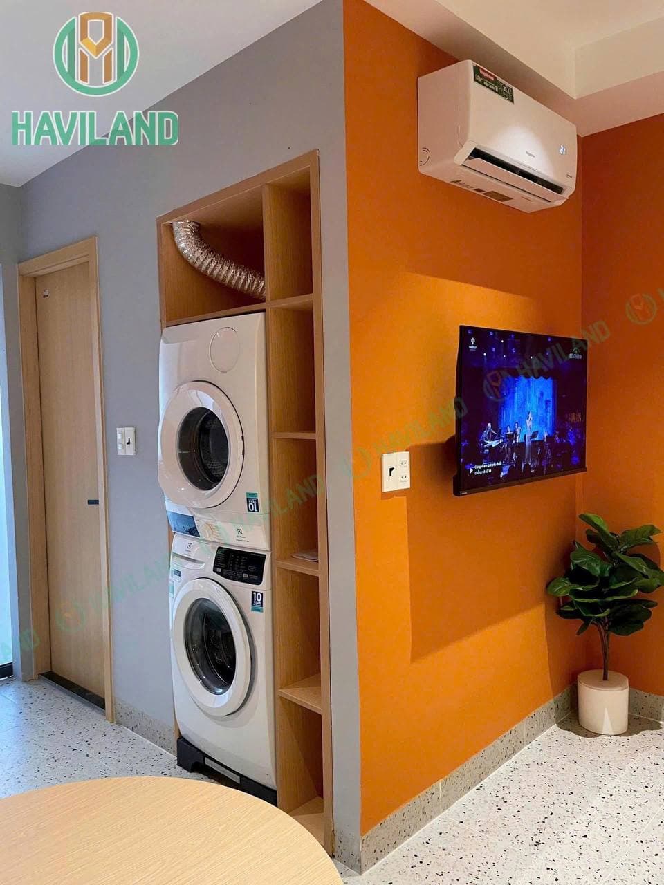 1 BR Apt — 5