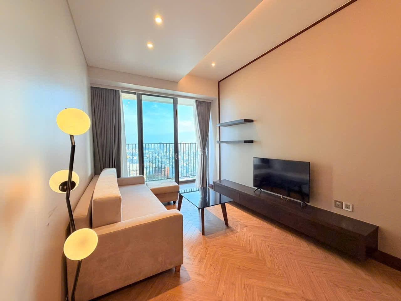 1 BR Apt — 4