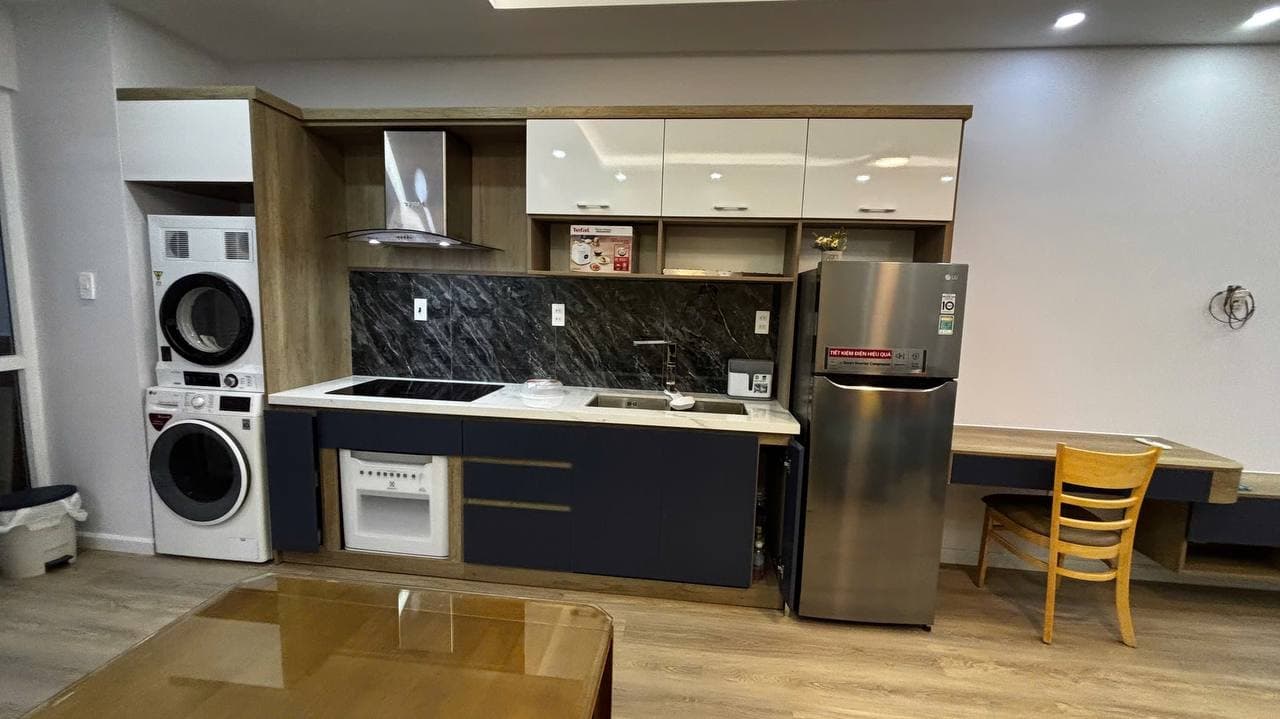 2 BR Apt — 3