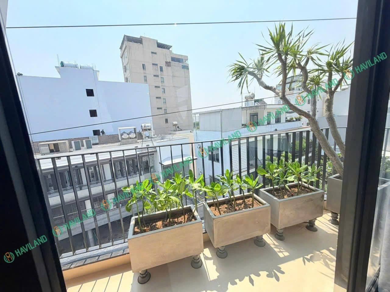 2 BR Apt — 5