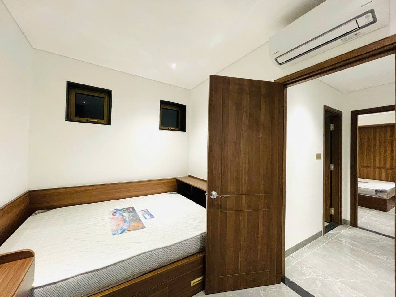 2 BR Apt — 3