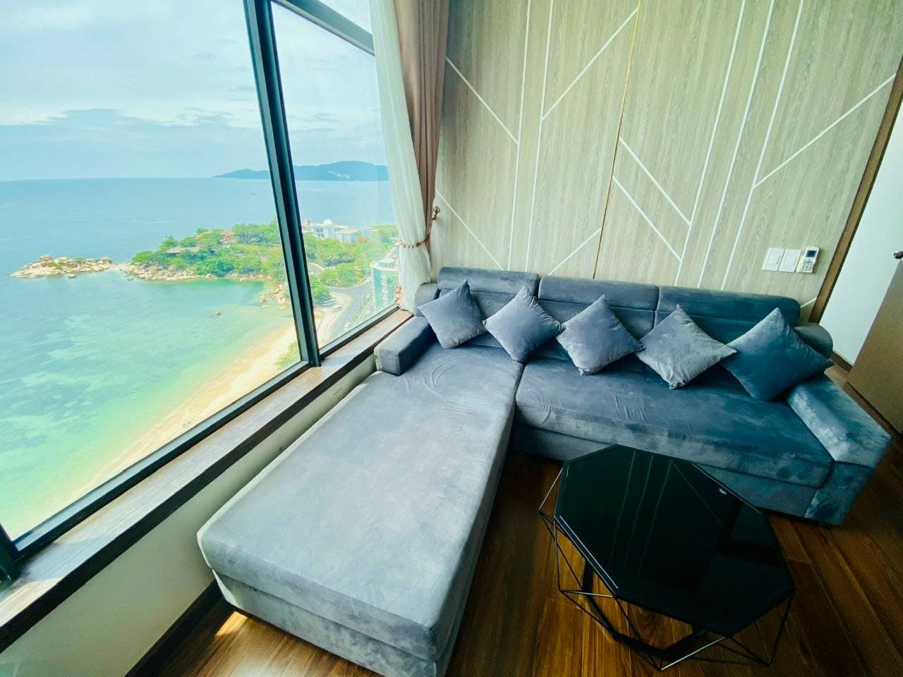 2 BR Apt — Muong Thanh Oceanus — Нячанг