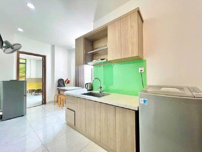 2 BR Apt