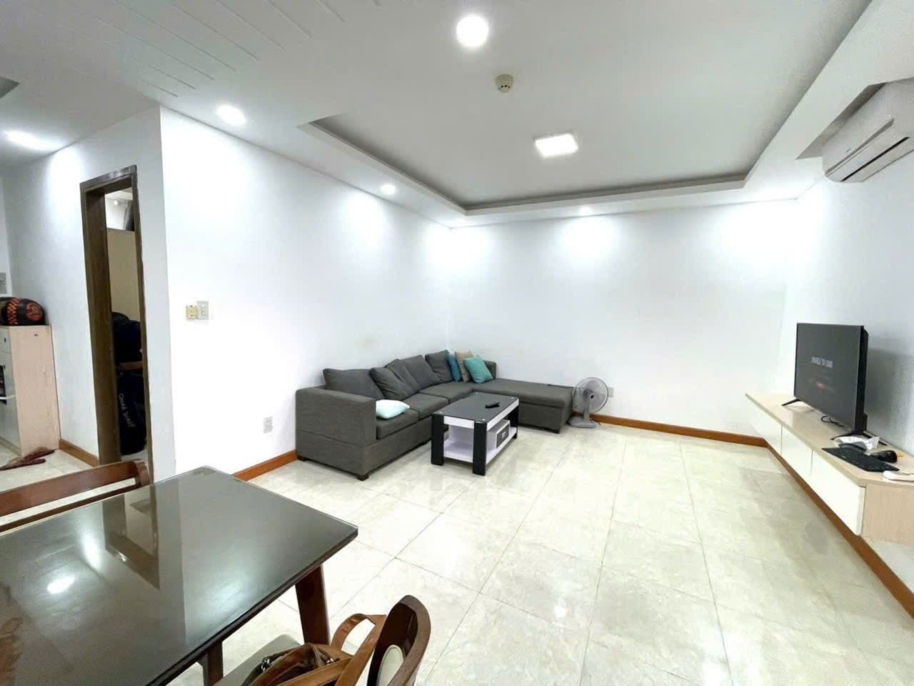 2-room apartment for rent — 4