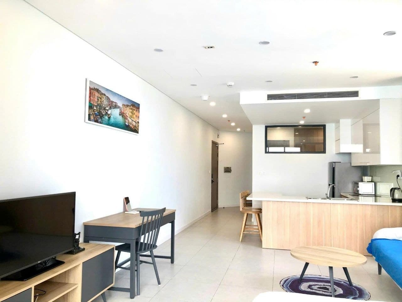 2 BR Apt — 3