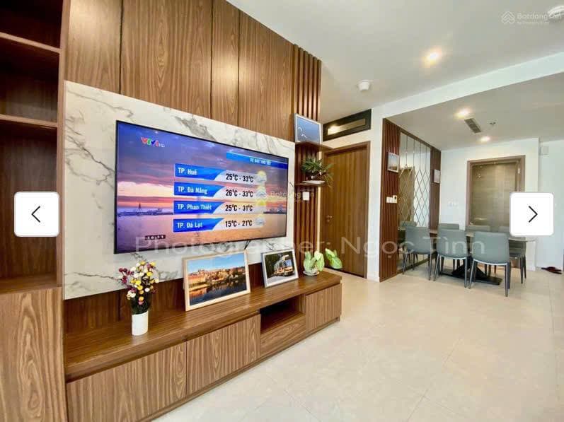 2 BR Apt — 5