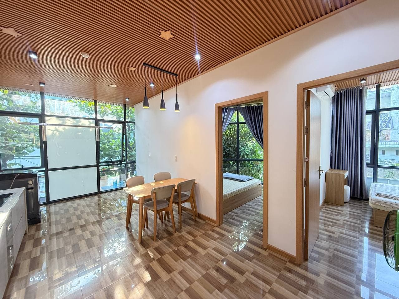 2 BR Apt