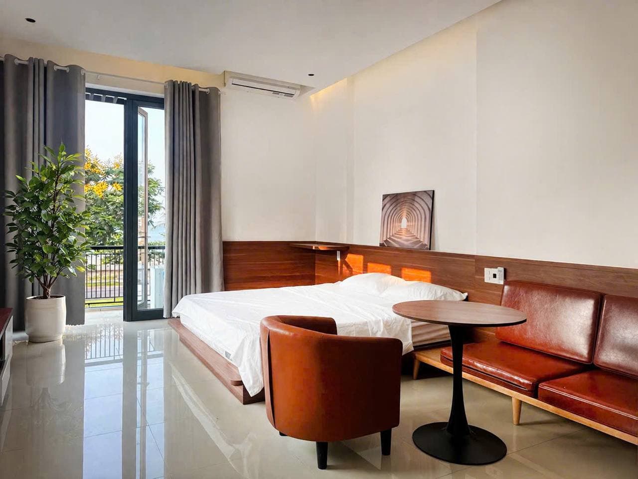 Apart-hotel