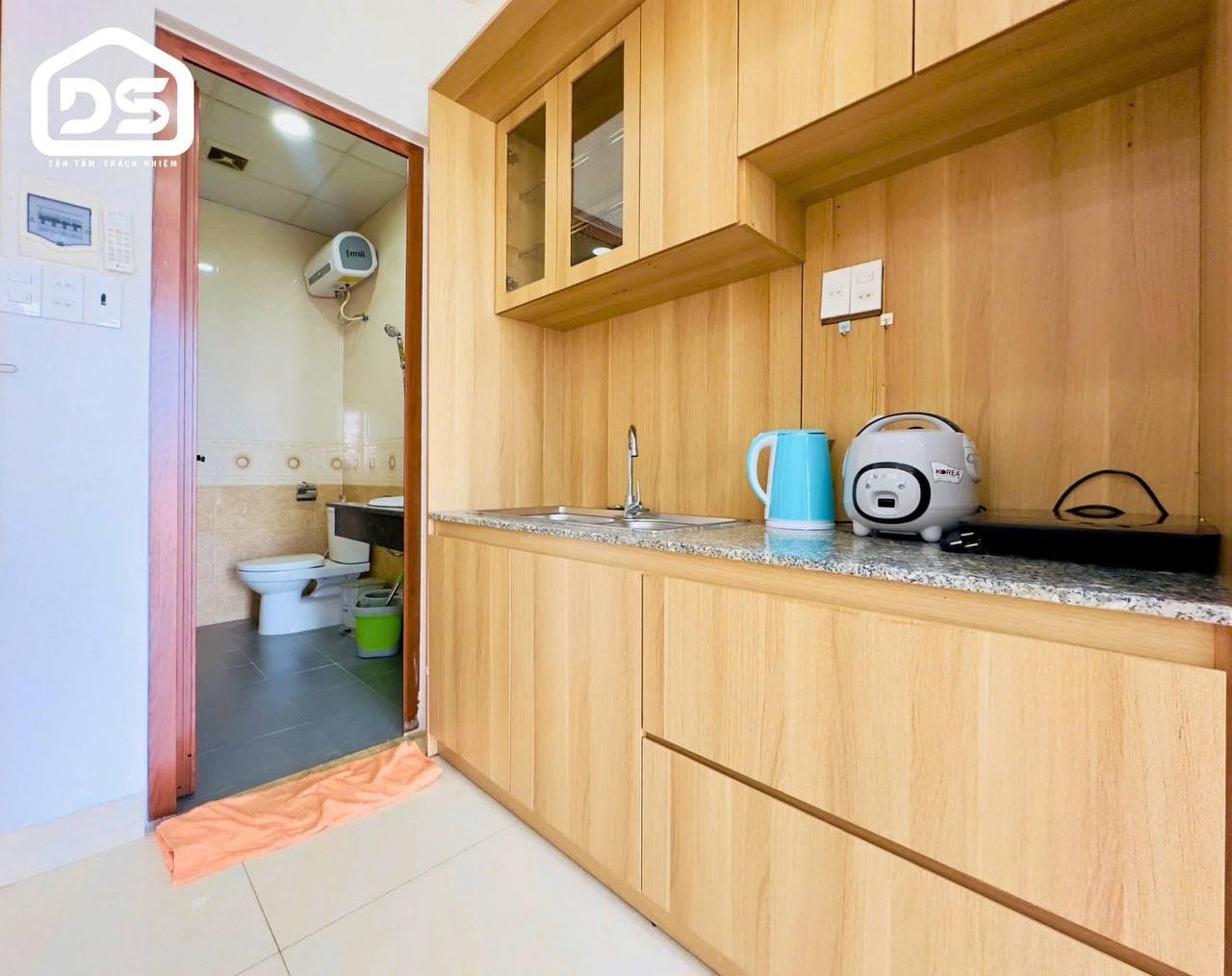 1 BR Apt — 2