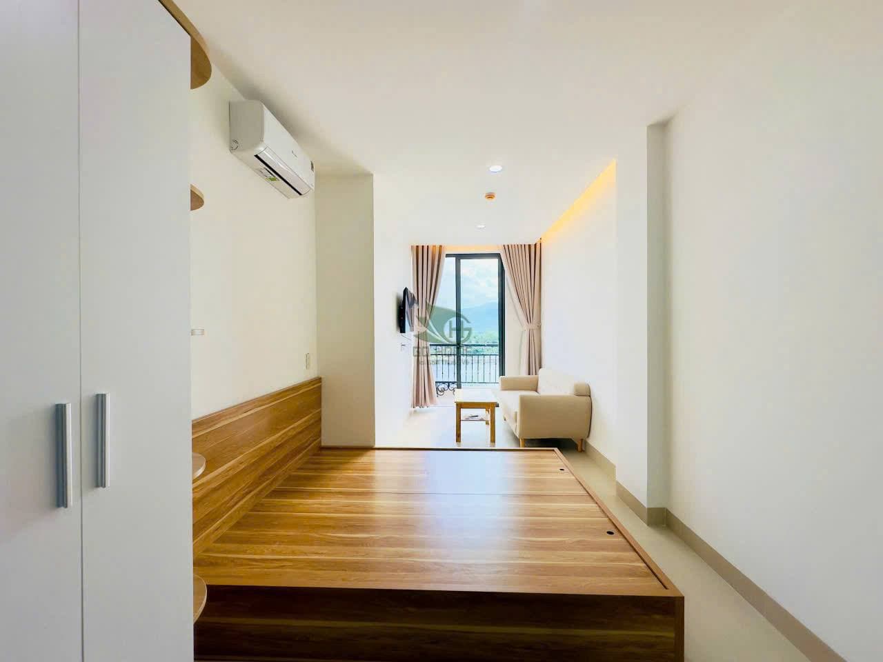 1 BR Apt
