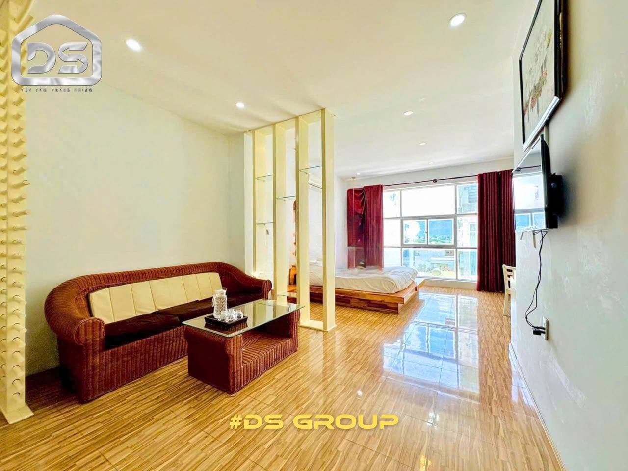 1 BR Apt — 5