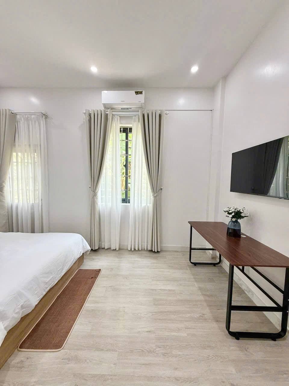 1 BR Apt — 3