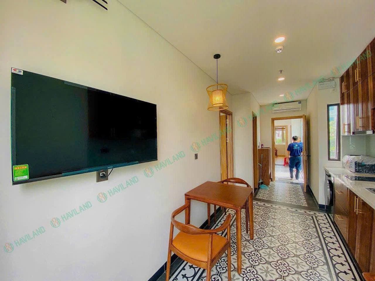 1 BR Apt — 3