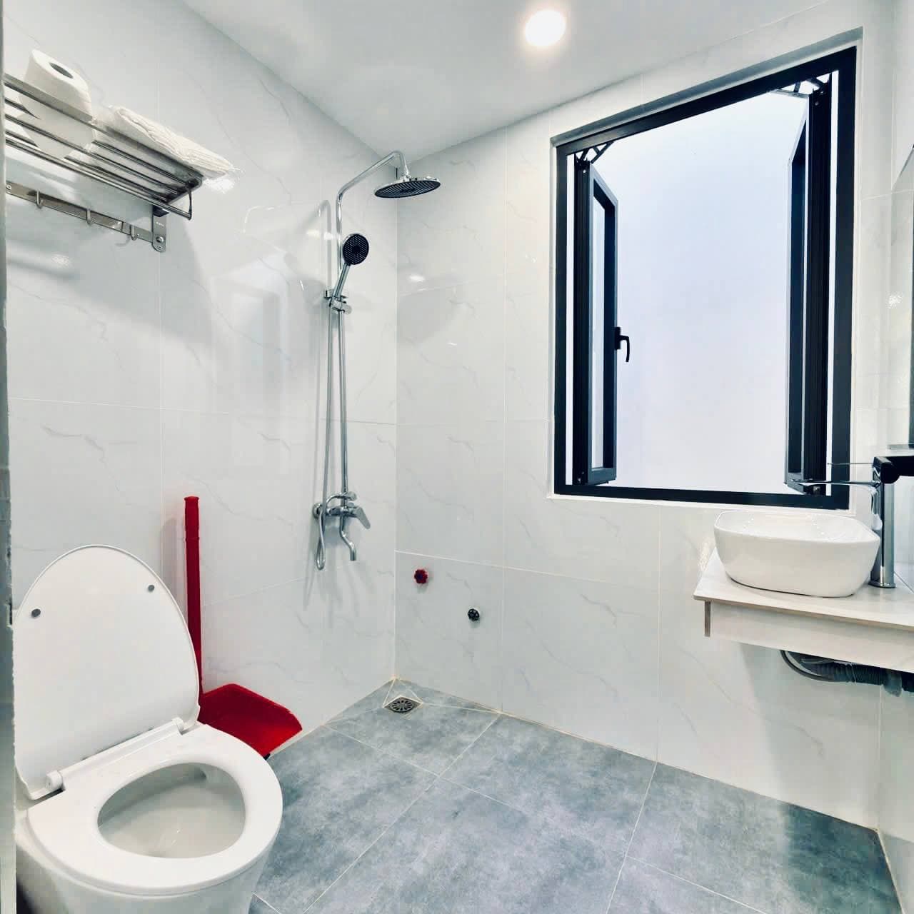 1 BR Apt — 5