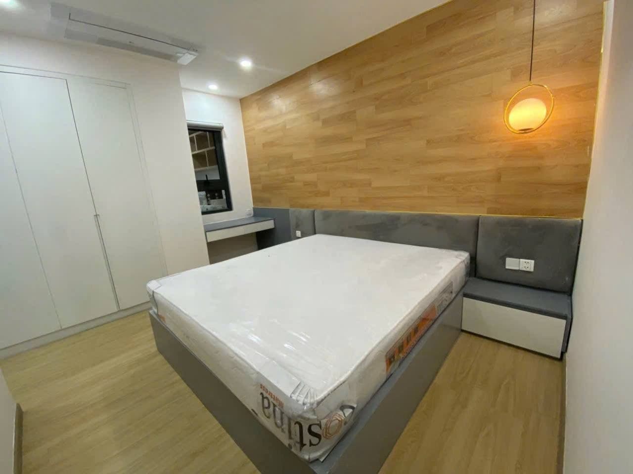 2 BR Apt — 5