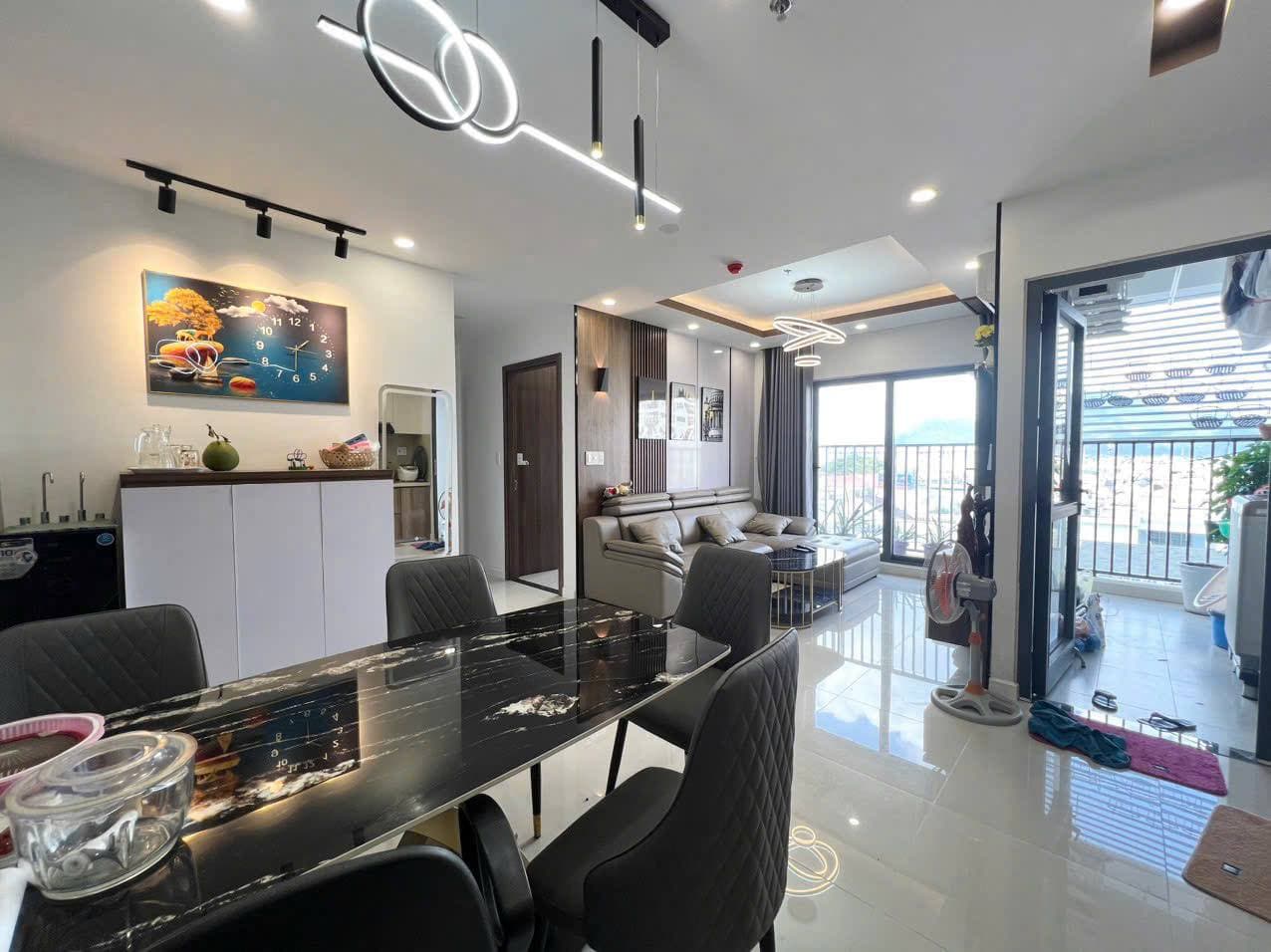 2 BR Apt — 3