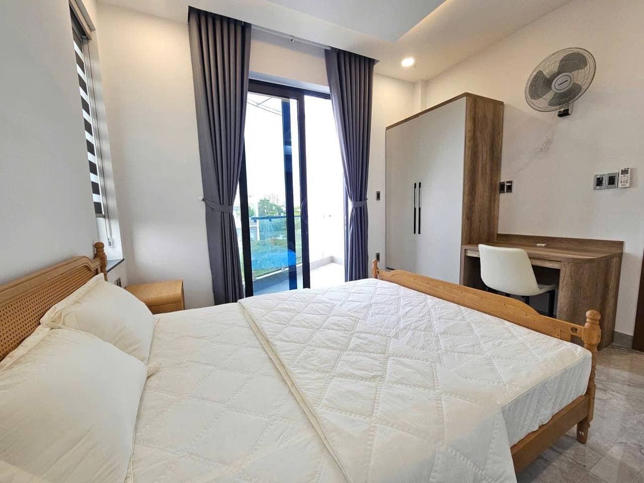 Villa — 4