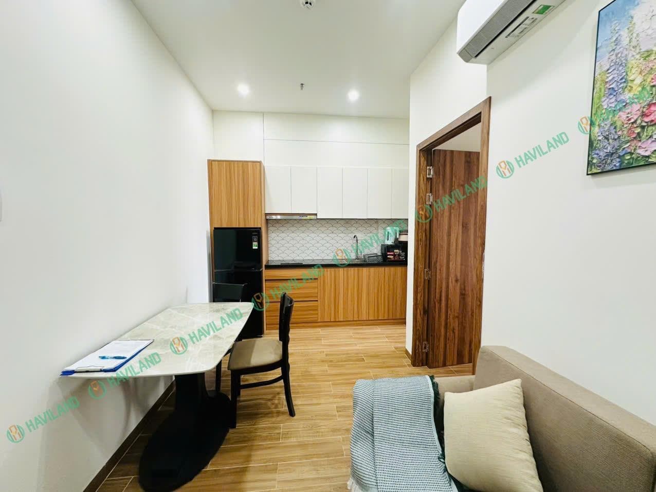 1 BR Apt — 2