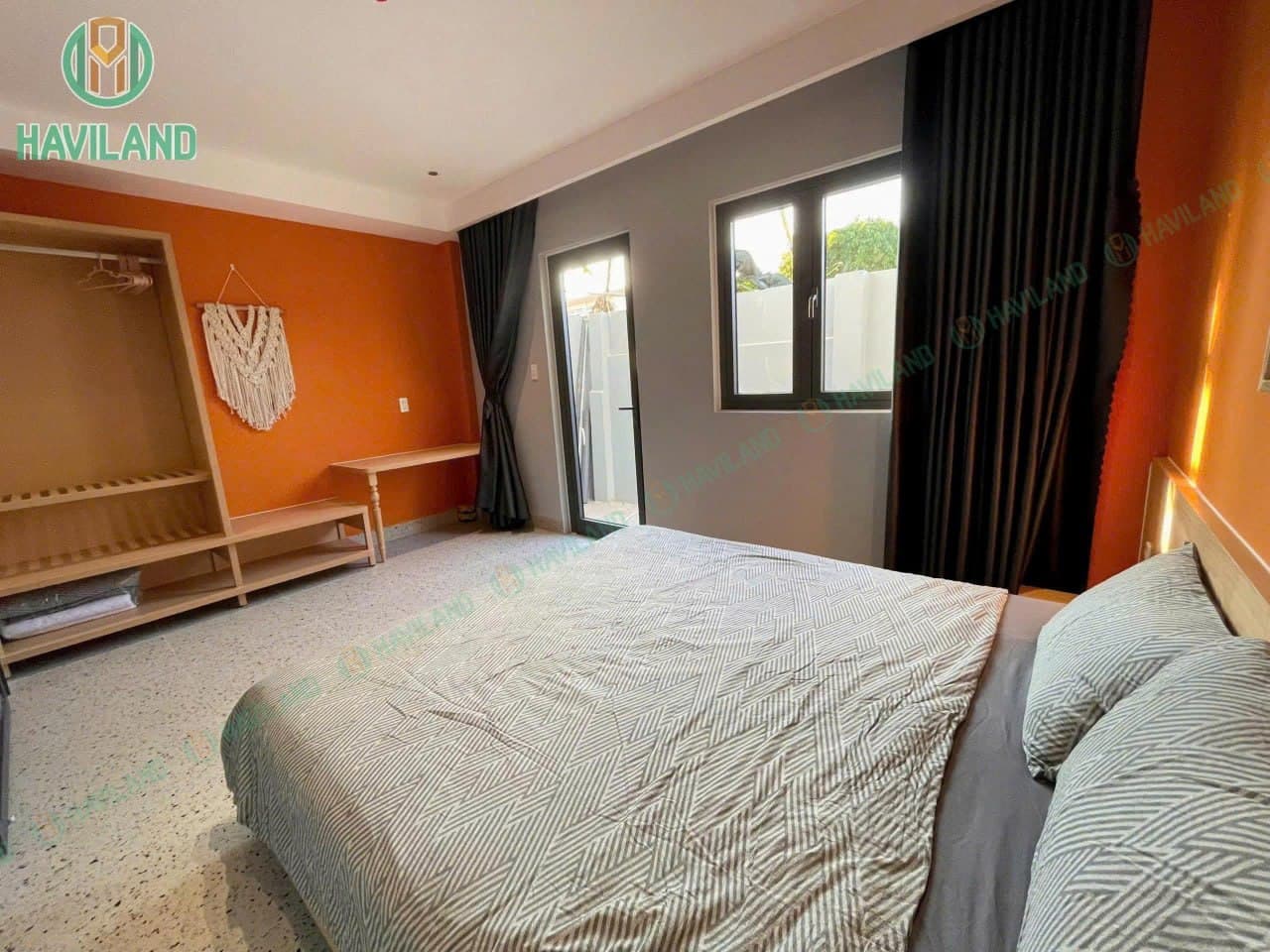 1 BR Apt — 3