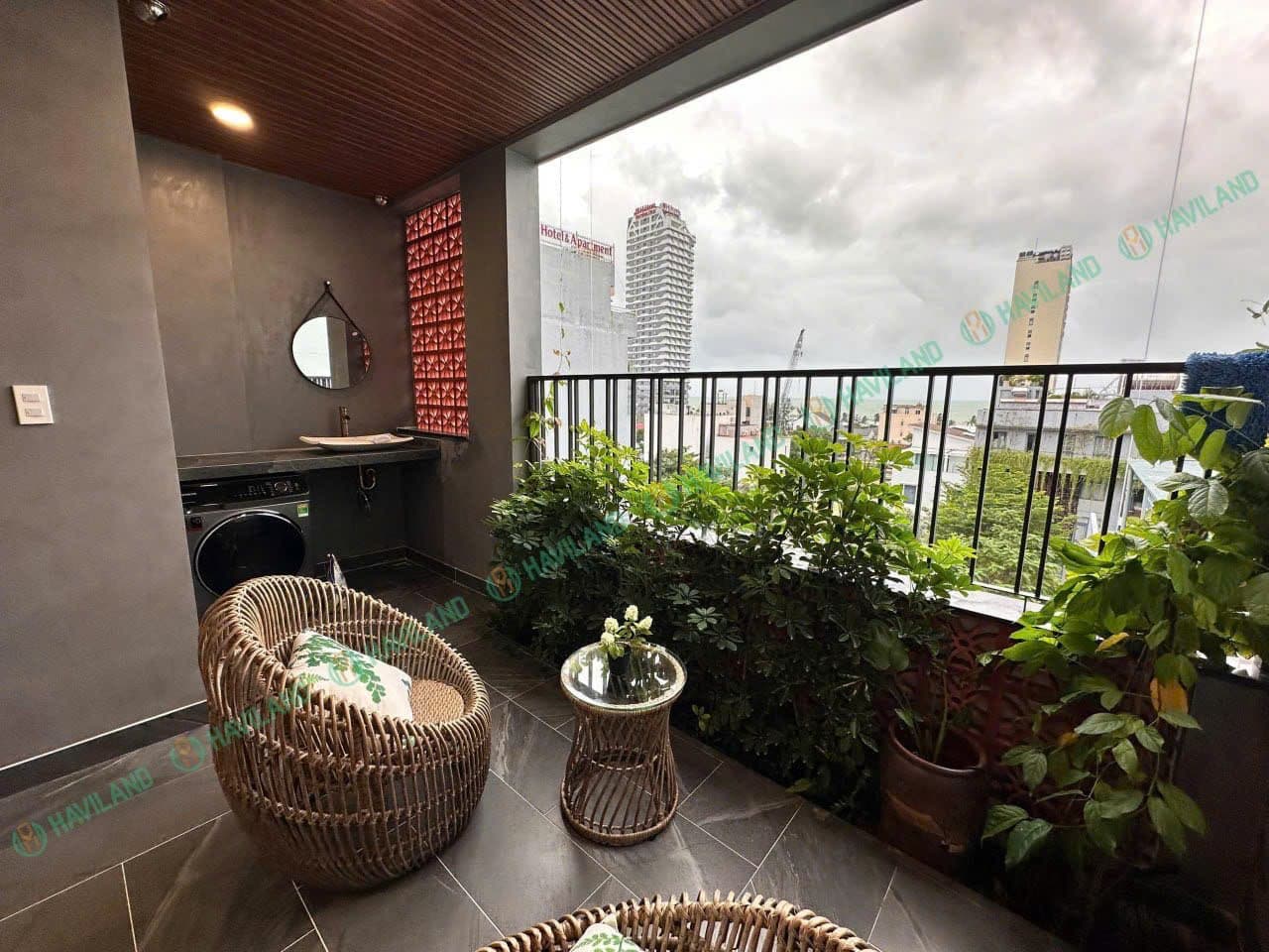 1 BR Apt