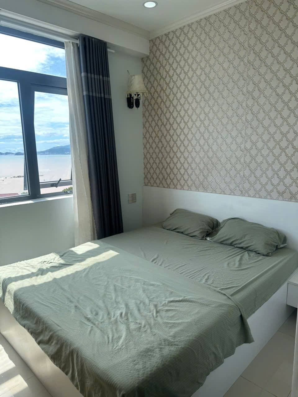 2 BR Apt — 5