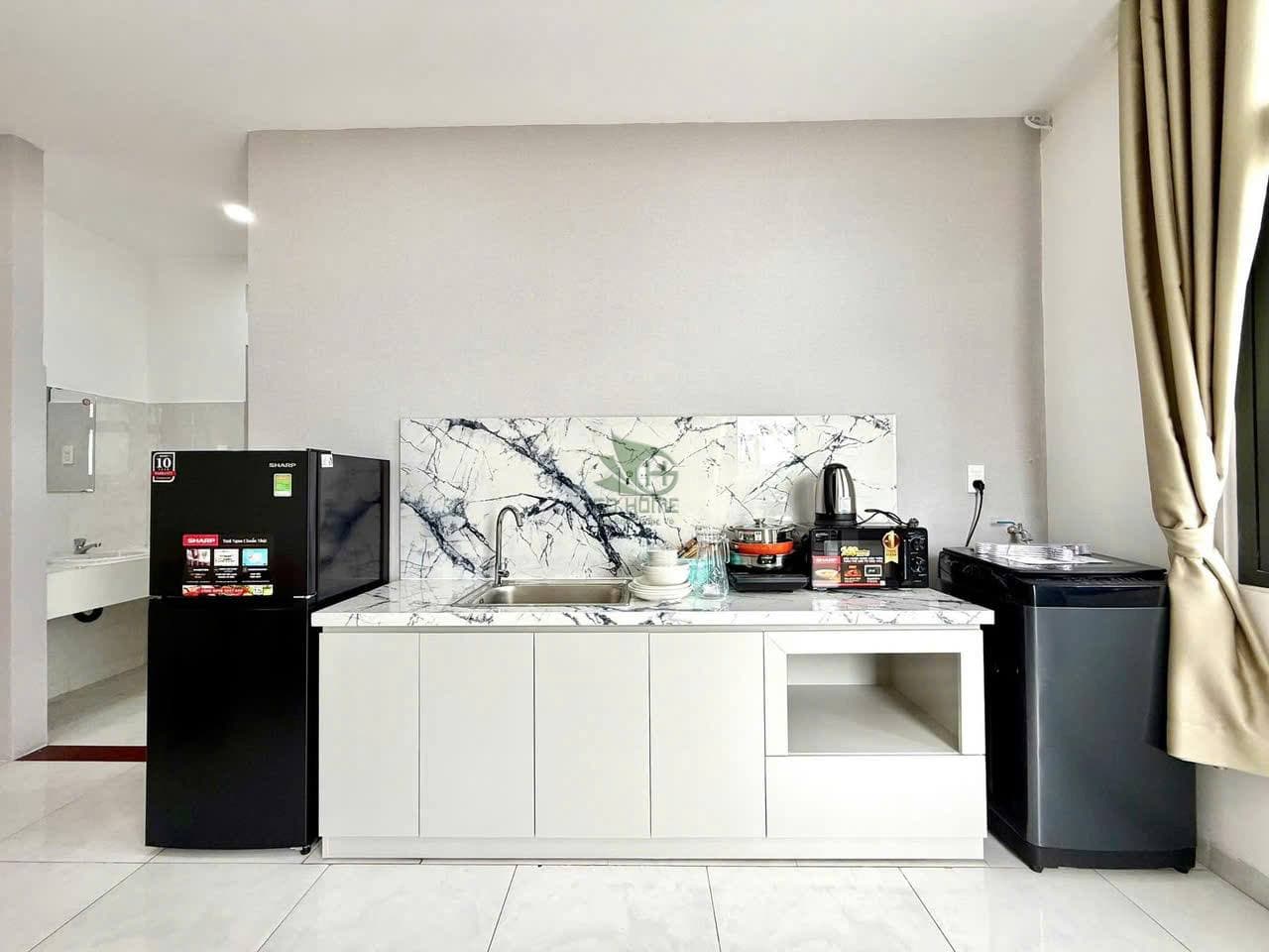 1 BR Apt