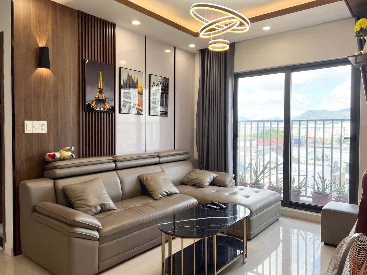 2 BR Apt — 3