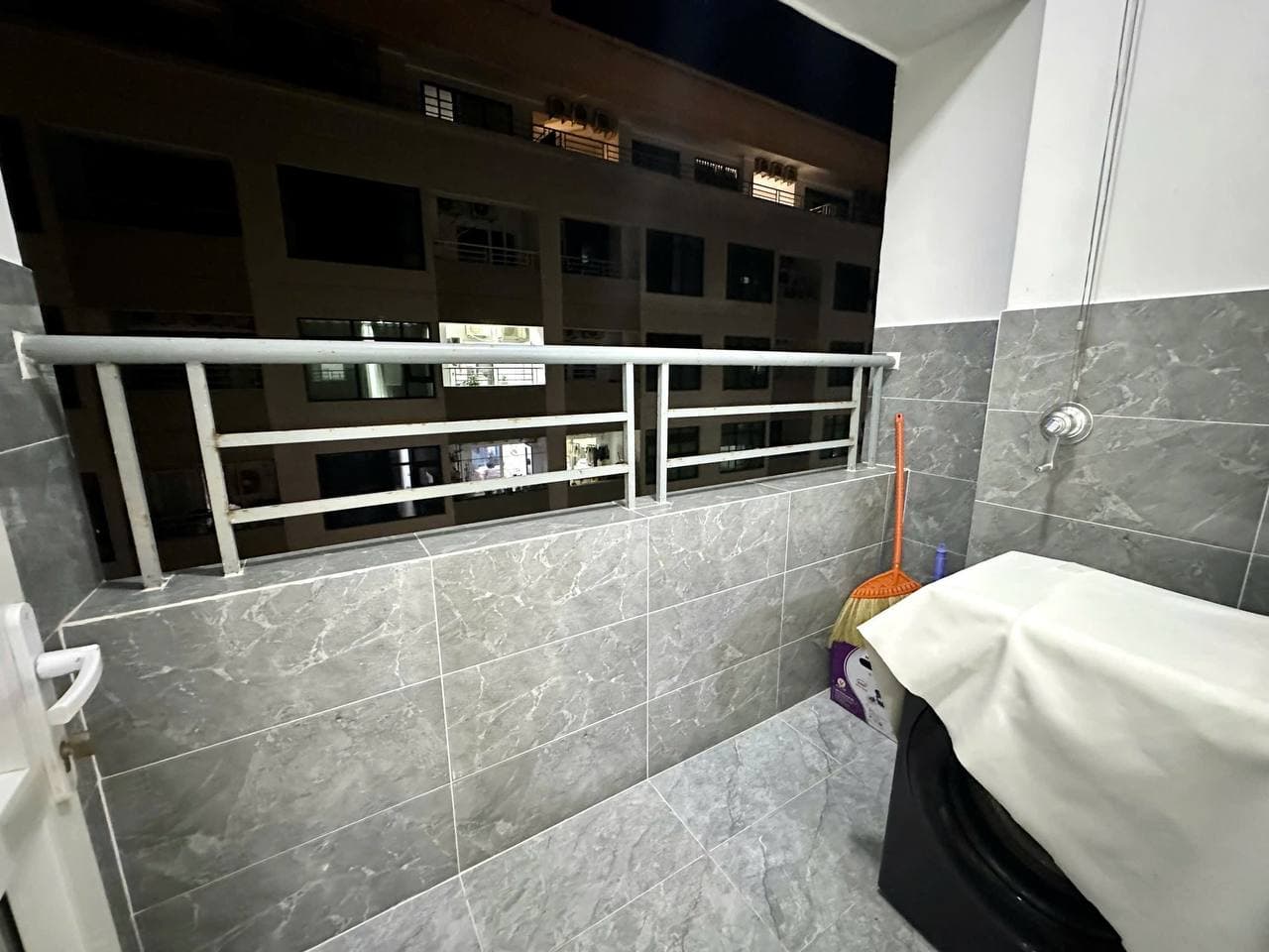 For rent 2-bedroom apartment — 5