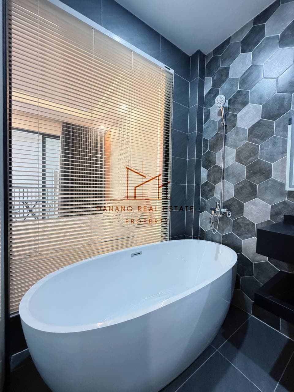 House for rent — 3