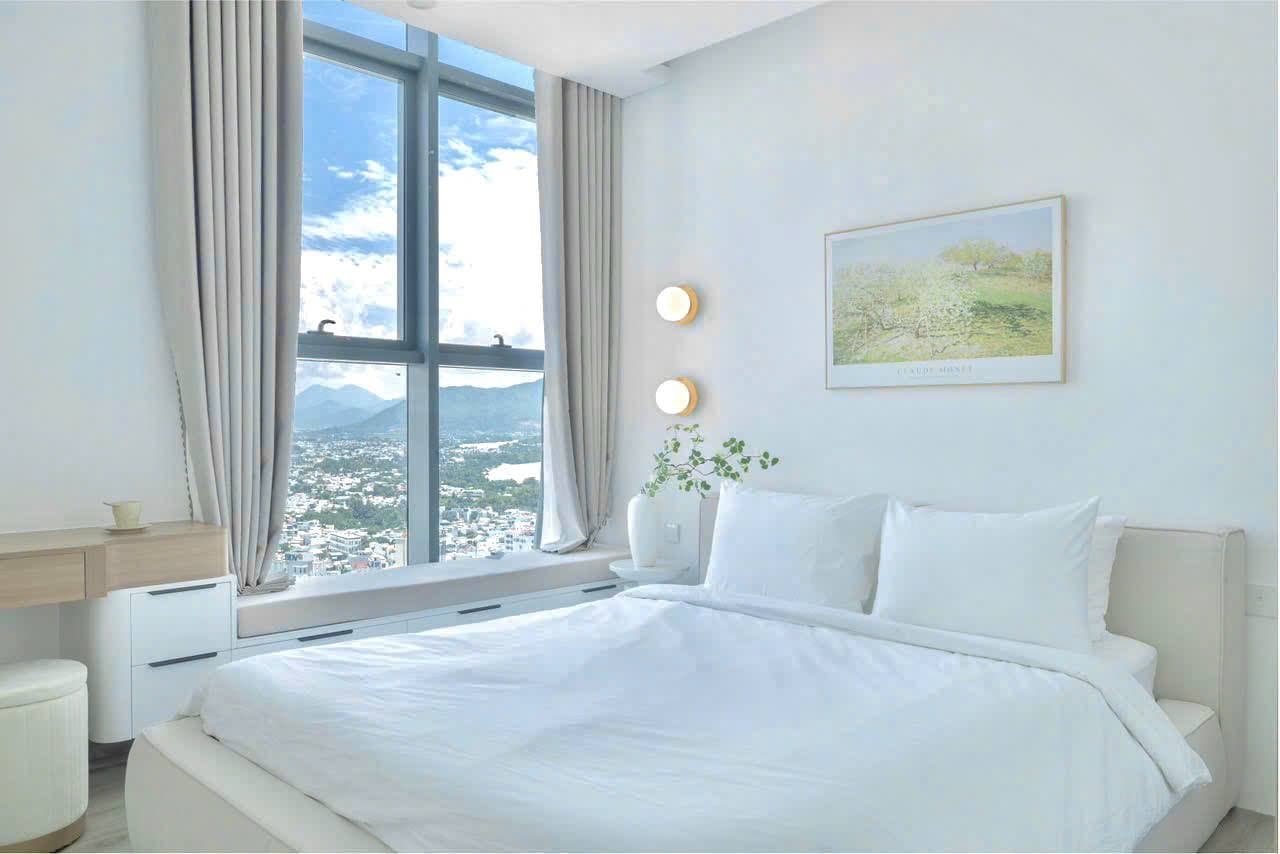 For rent: 2-room apartment — 4