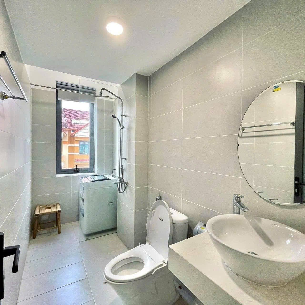 1 BR Apt — 5