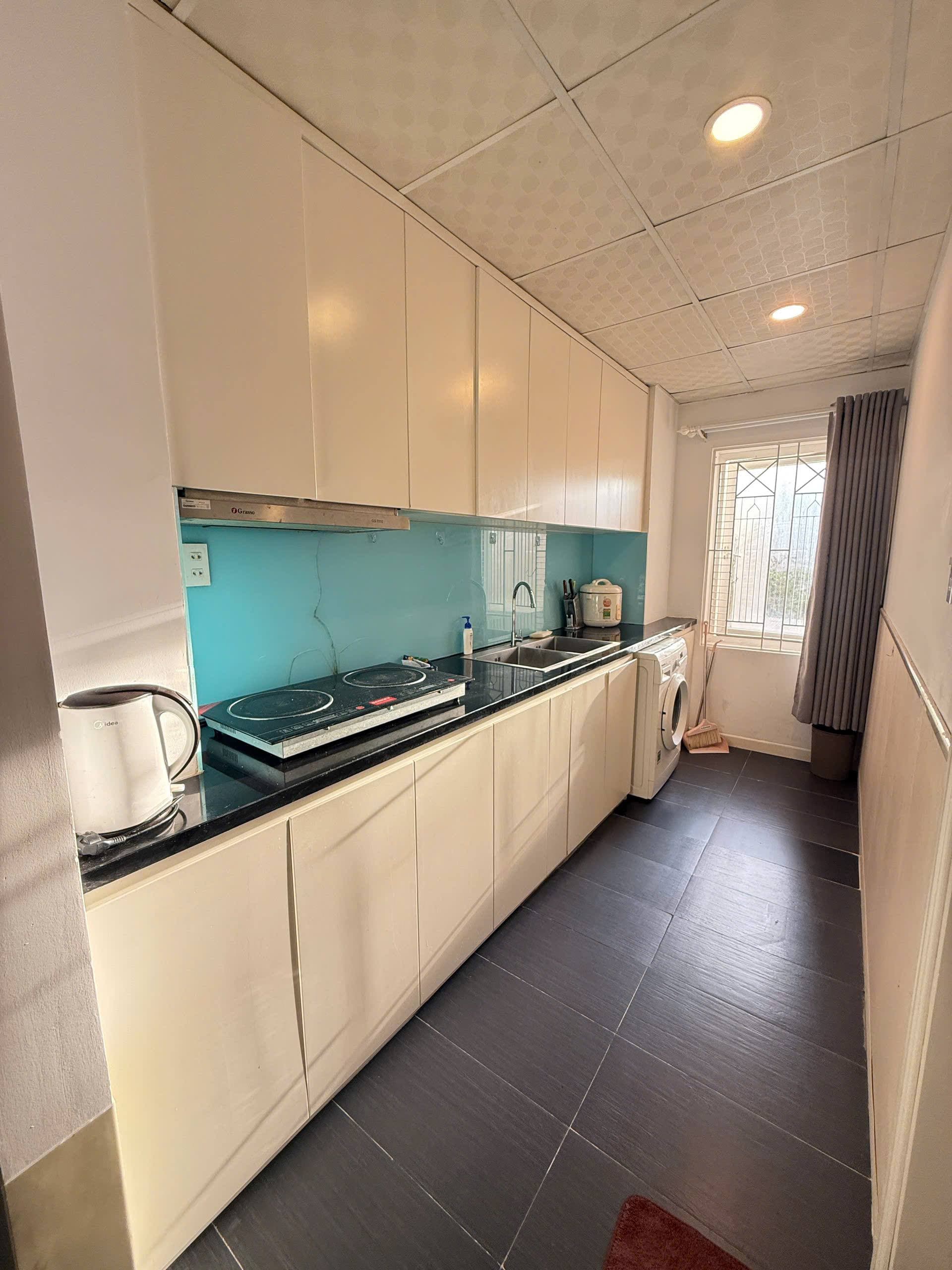 3 BR Apt — 3
