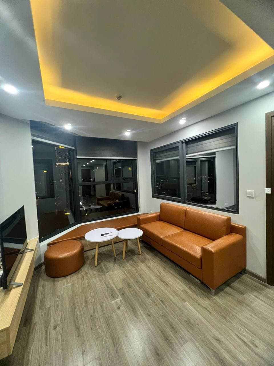 2 BR Apt