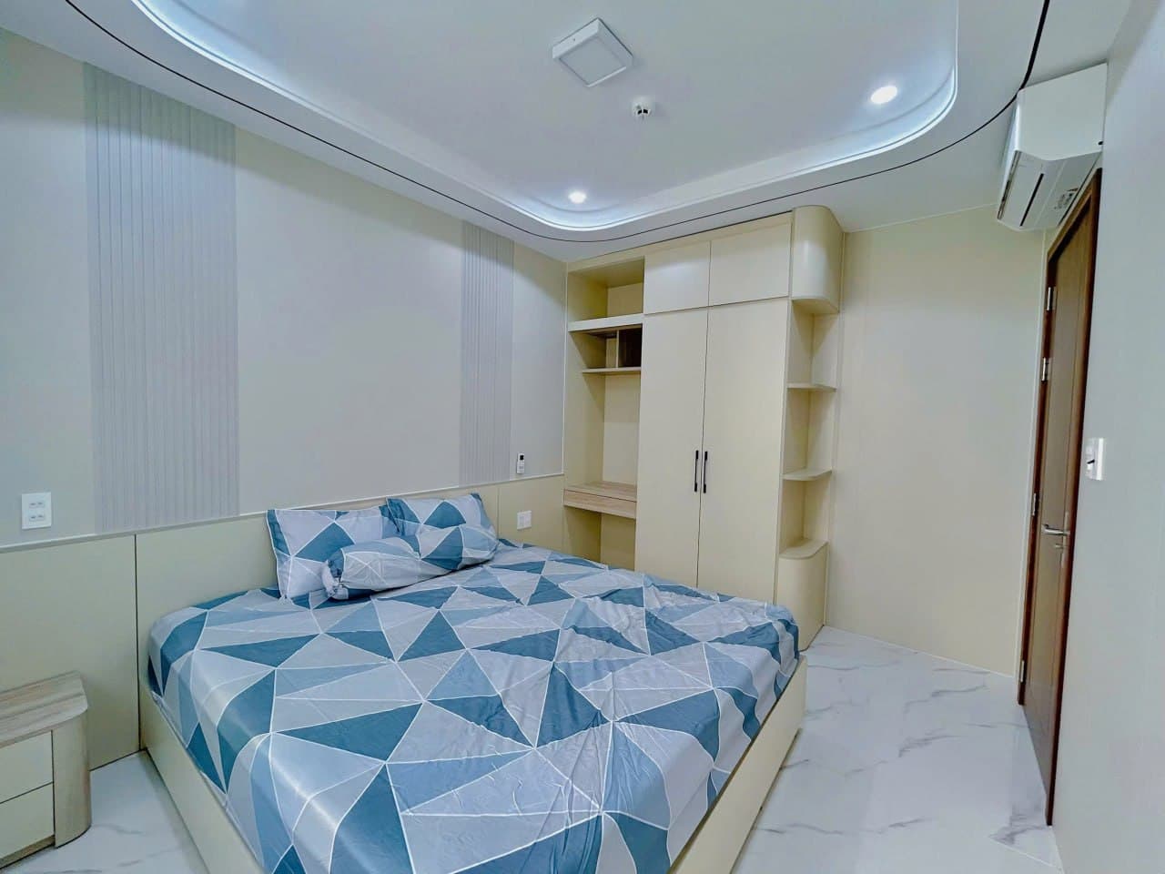 Studio Apartment for Rent — 4