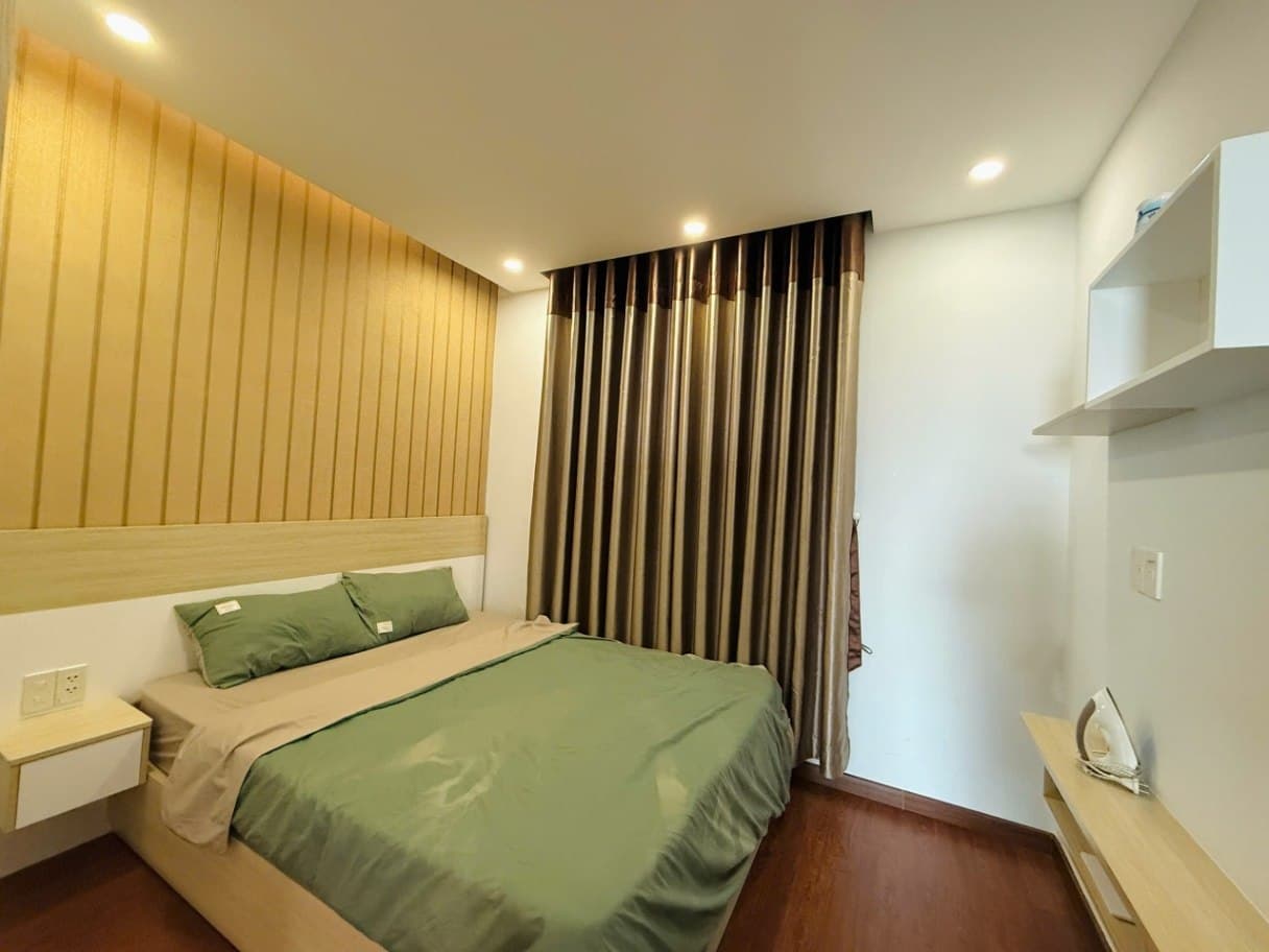 For rent, 2-room apartment — 5