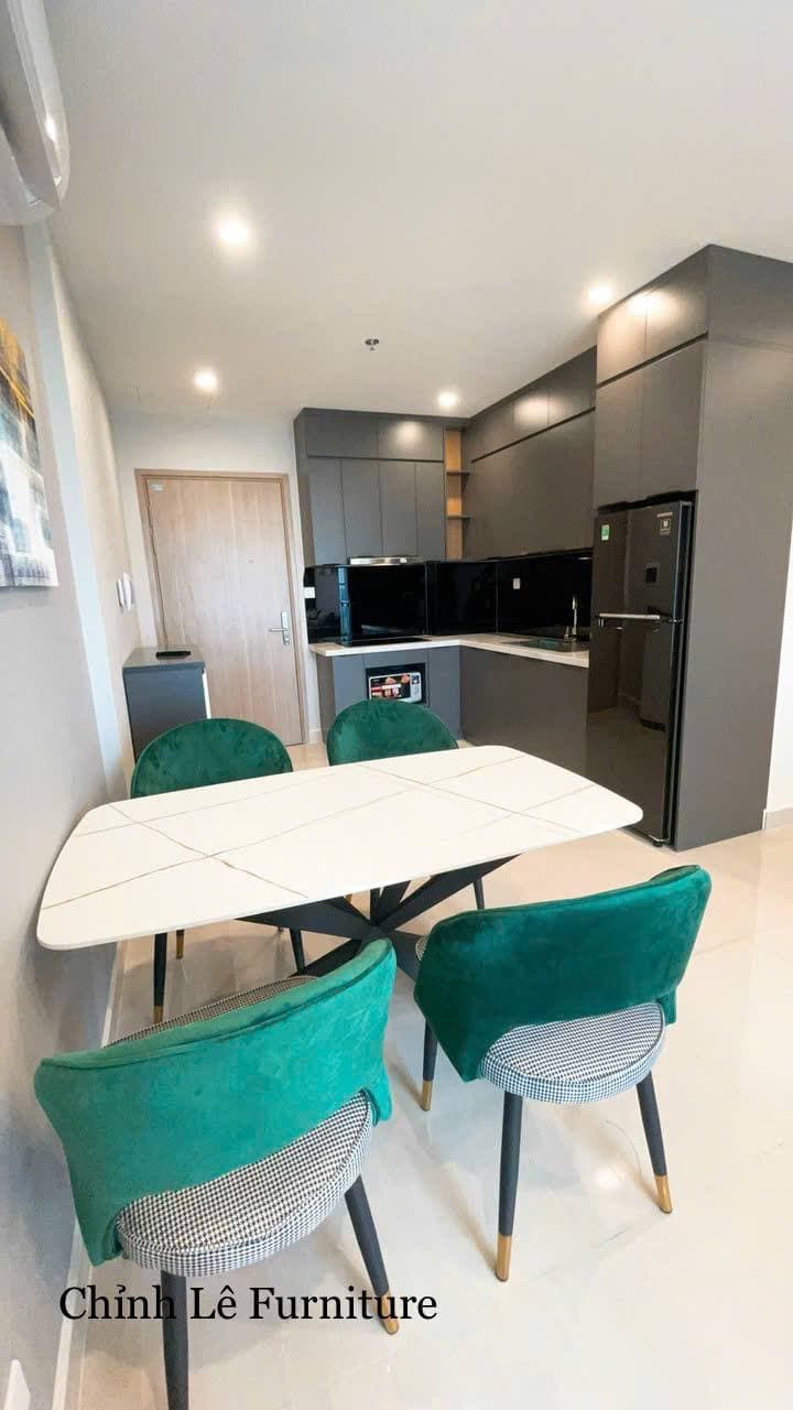 For rent, 2-room apartment — 3