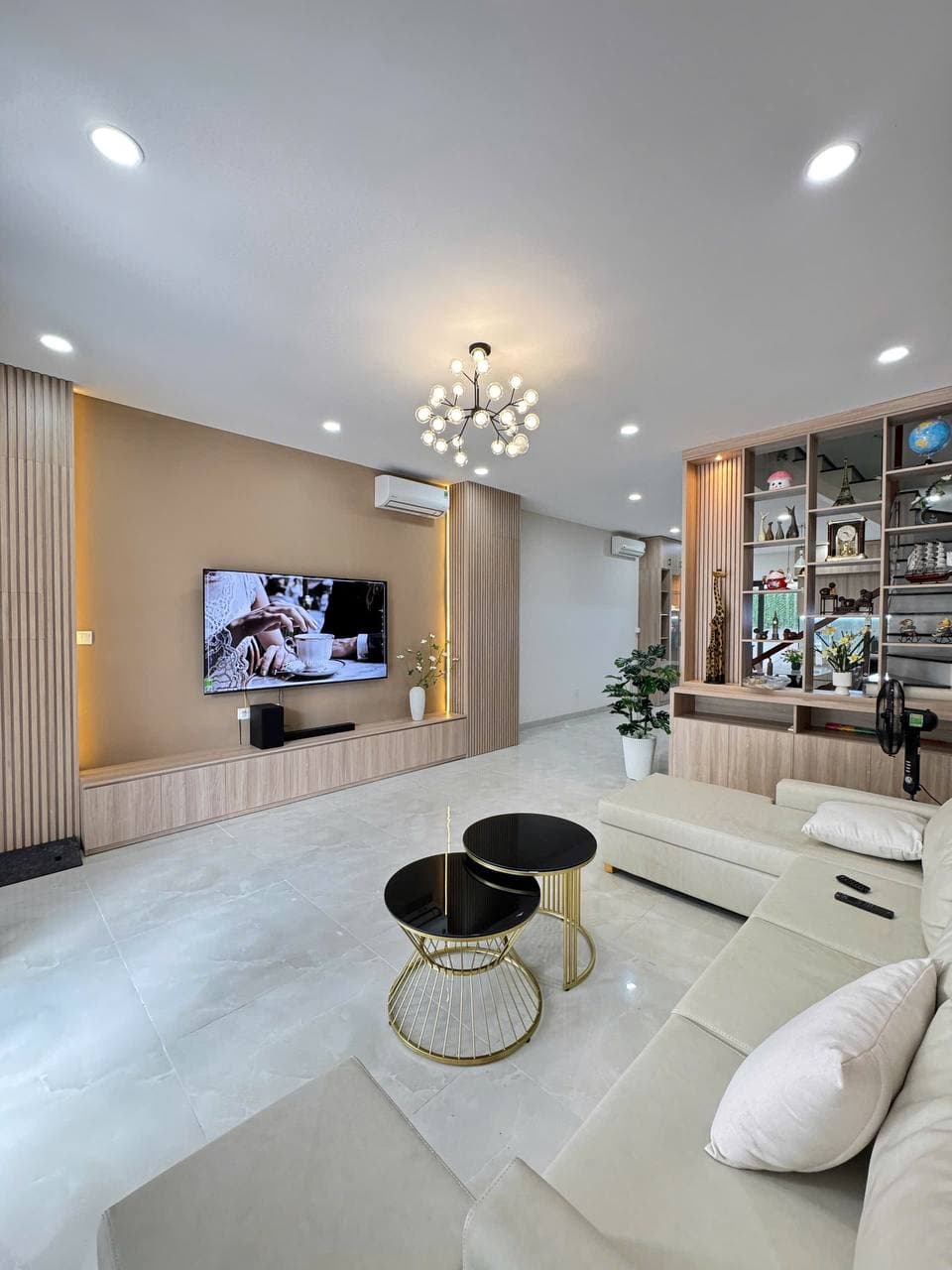 House for rent — 2