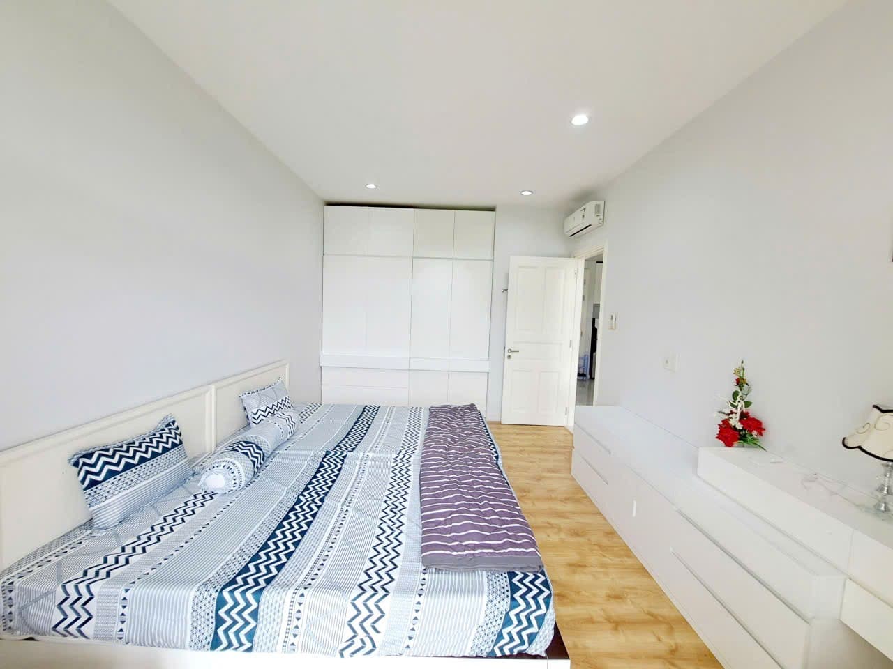 1-room apartment for rent — 2