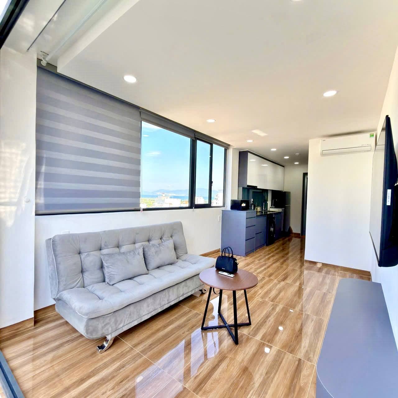 1 BR Apt — 2