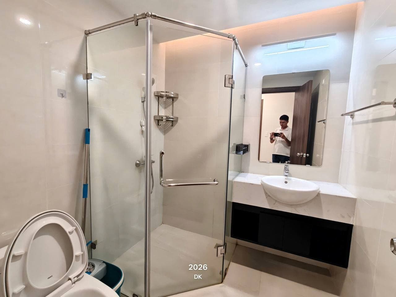 2 BR Apt — 4