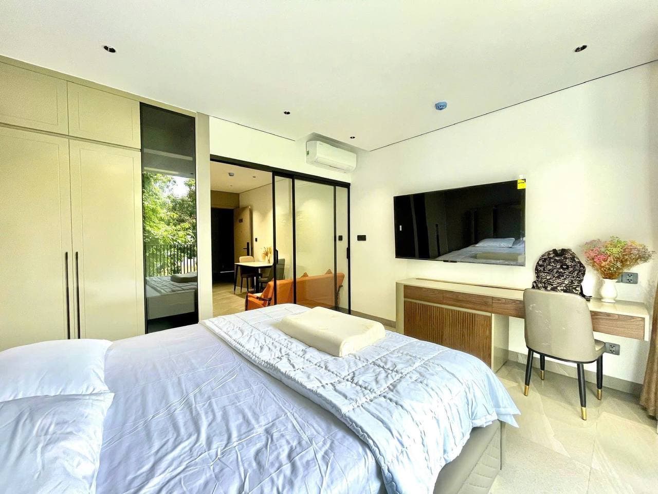 Studio for rent — 5