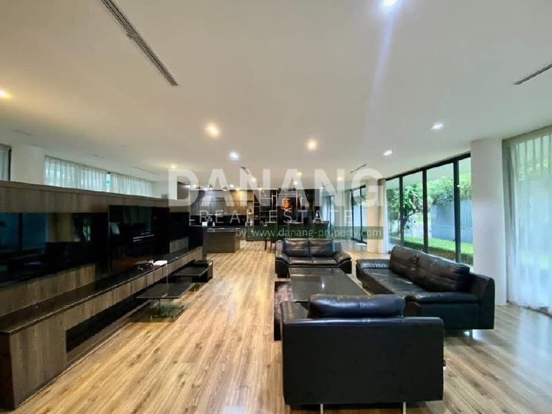 Villa — 3