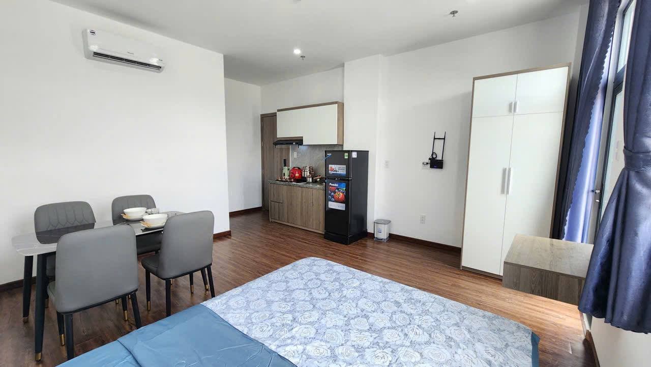 Studio for rent — 4