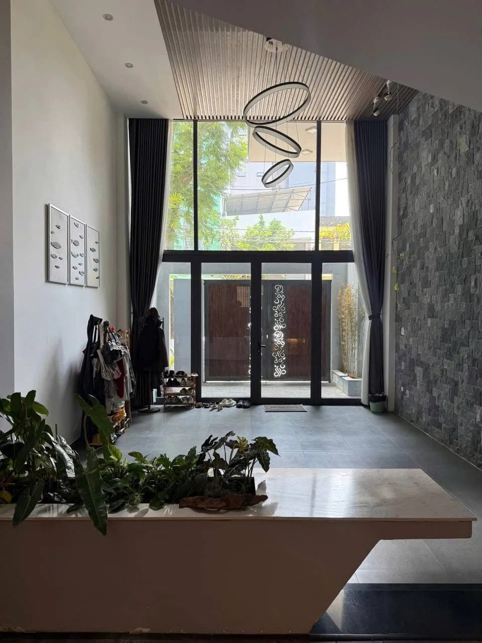 House — Ngu Hanh Son