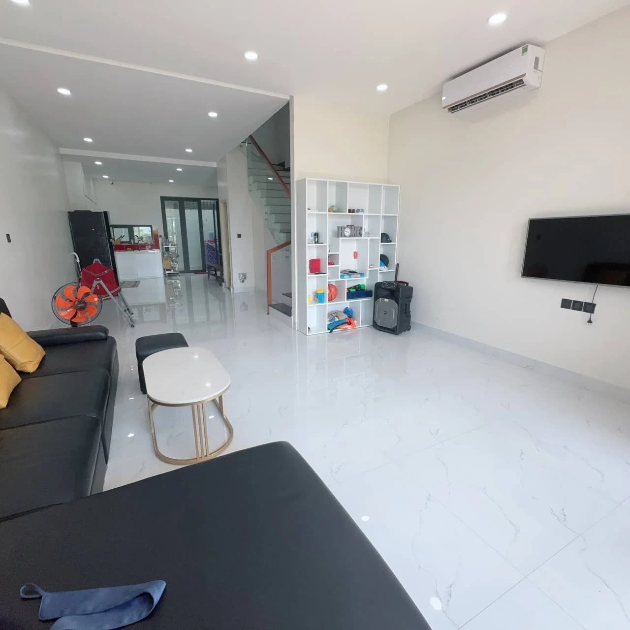 Дом, 270 m², 1/3 этаж — KVG The Capella (My Gia Package 8)
