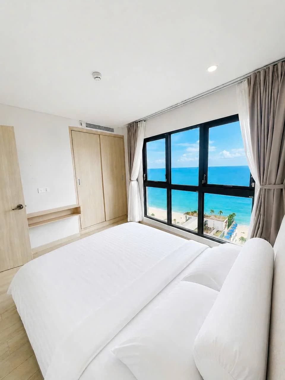 2-комн. кв., 70 m² — Gold Coast