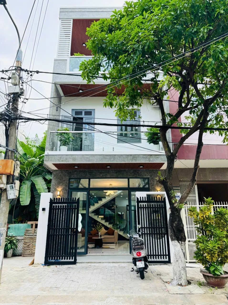 House — Hai Chau