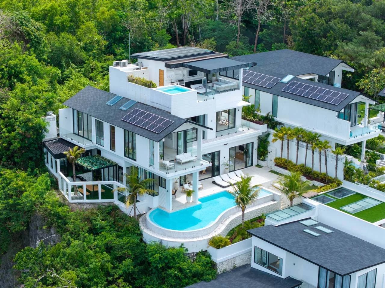 Villa — Улувату